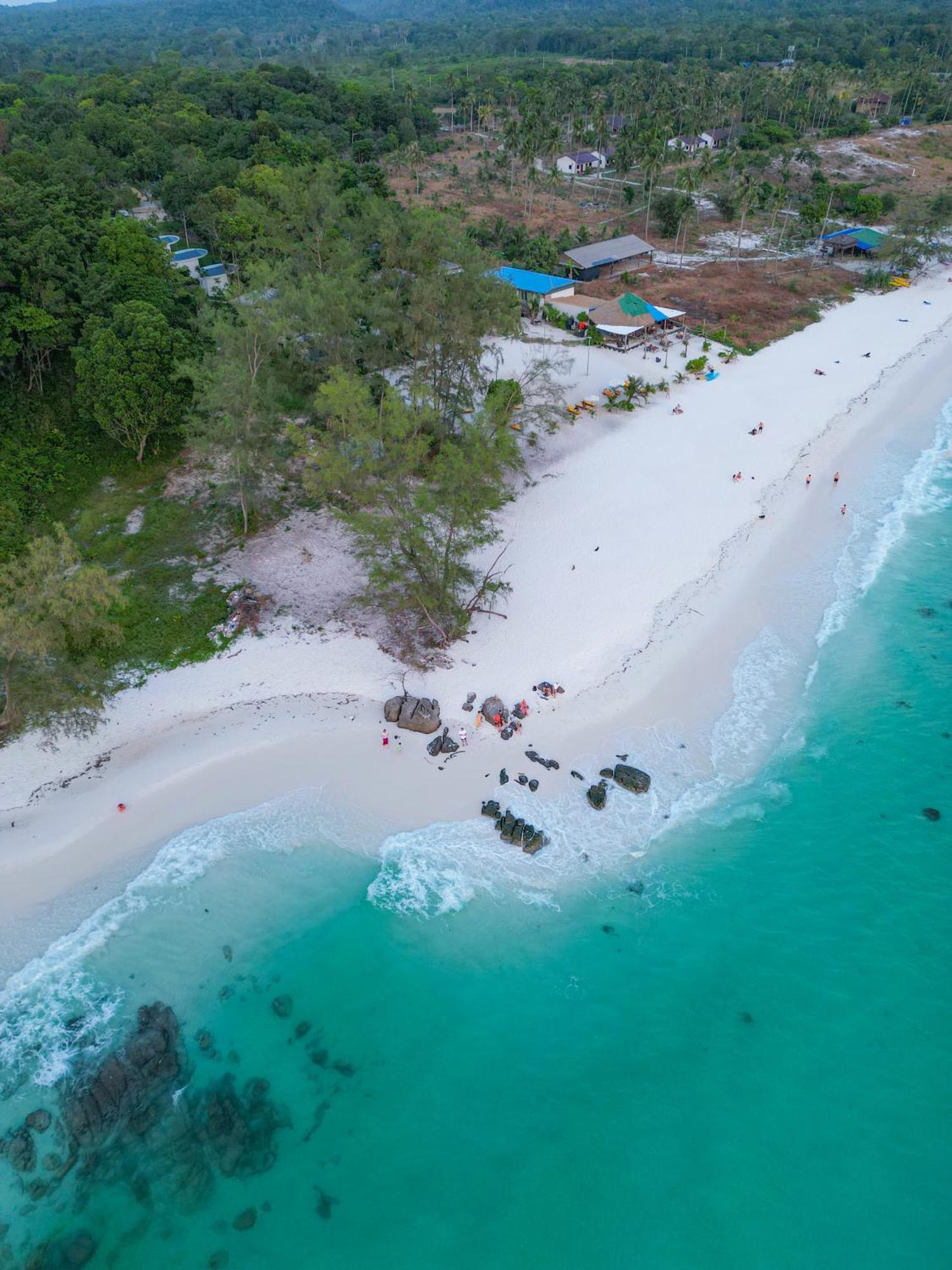 Long Beach Resort Koh Rong Sok San Village Exterior photo